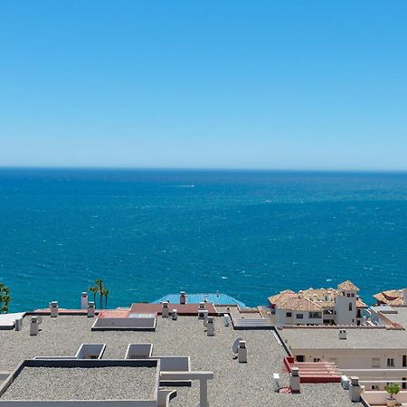 Luxury 4Bdr Penthouse With Sea Views Apartment Беналмадена Екстериор снимка