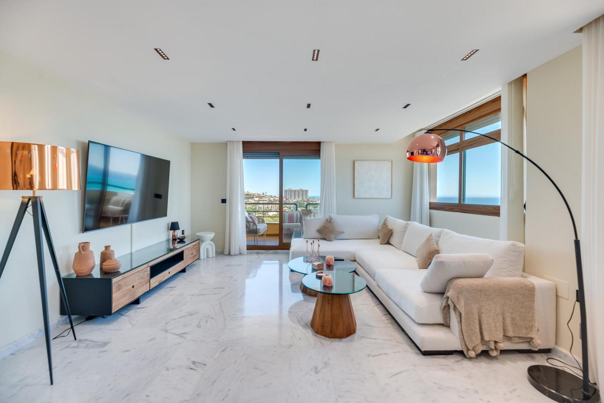 Luxury 4Bdr Penthouse With Sea Views Apartment Беналмадена Екстериор снимка