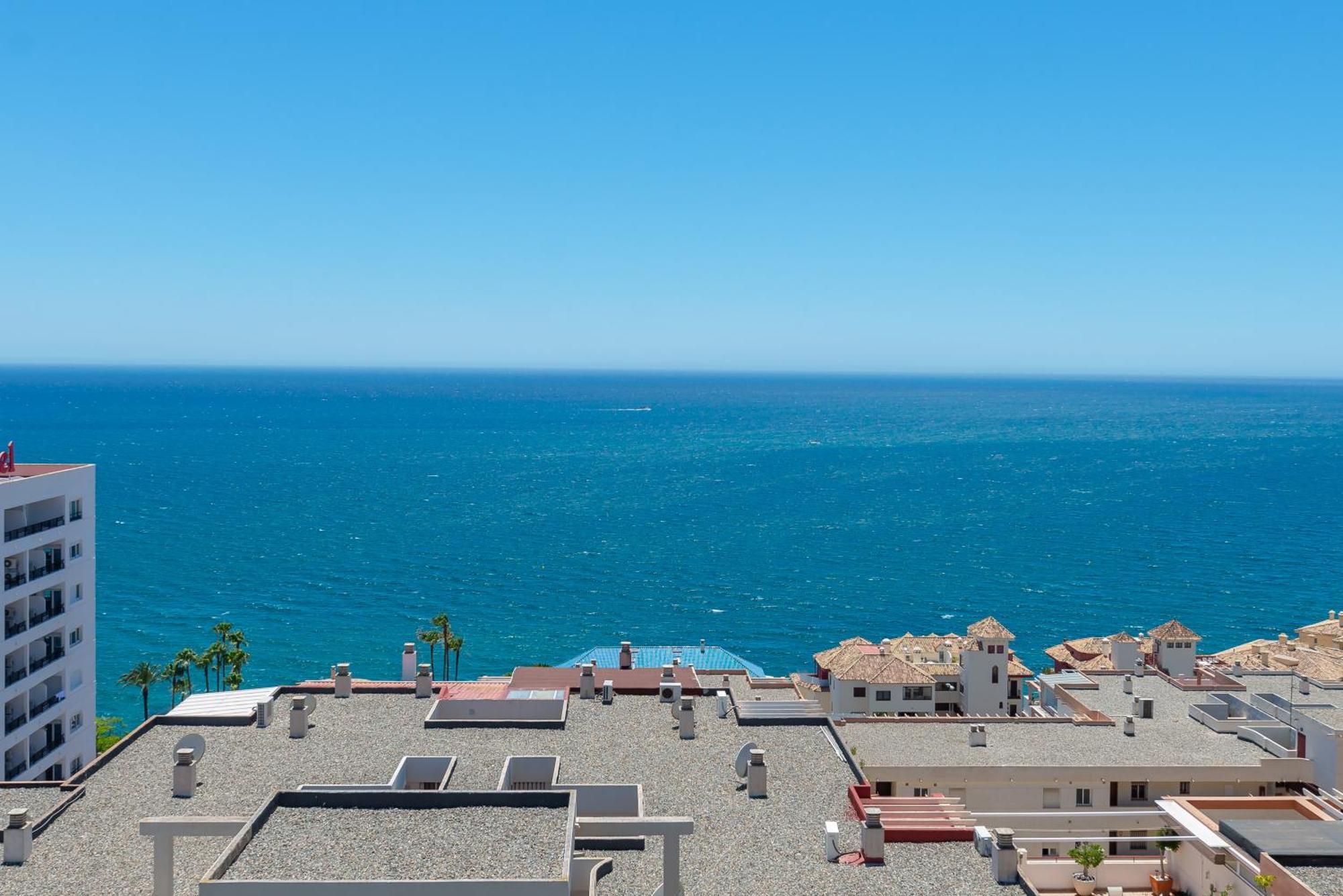Luxury 4Bdr Penthouse With Sea Views Apartment Беналмадена Екстериор снимка